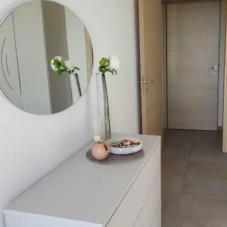 Apartament Giuly One
