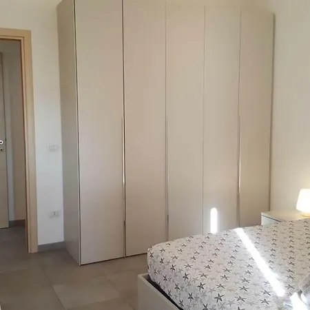 Giuly One Apartment *